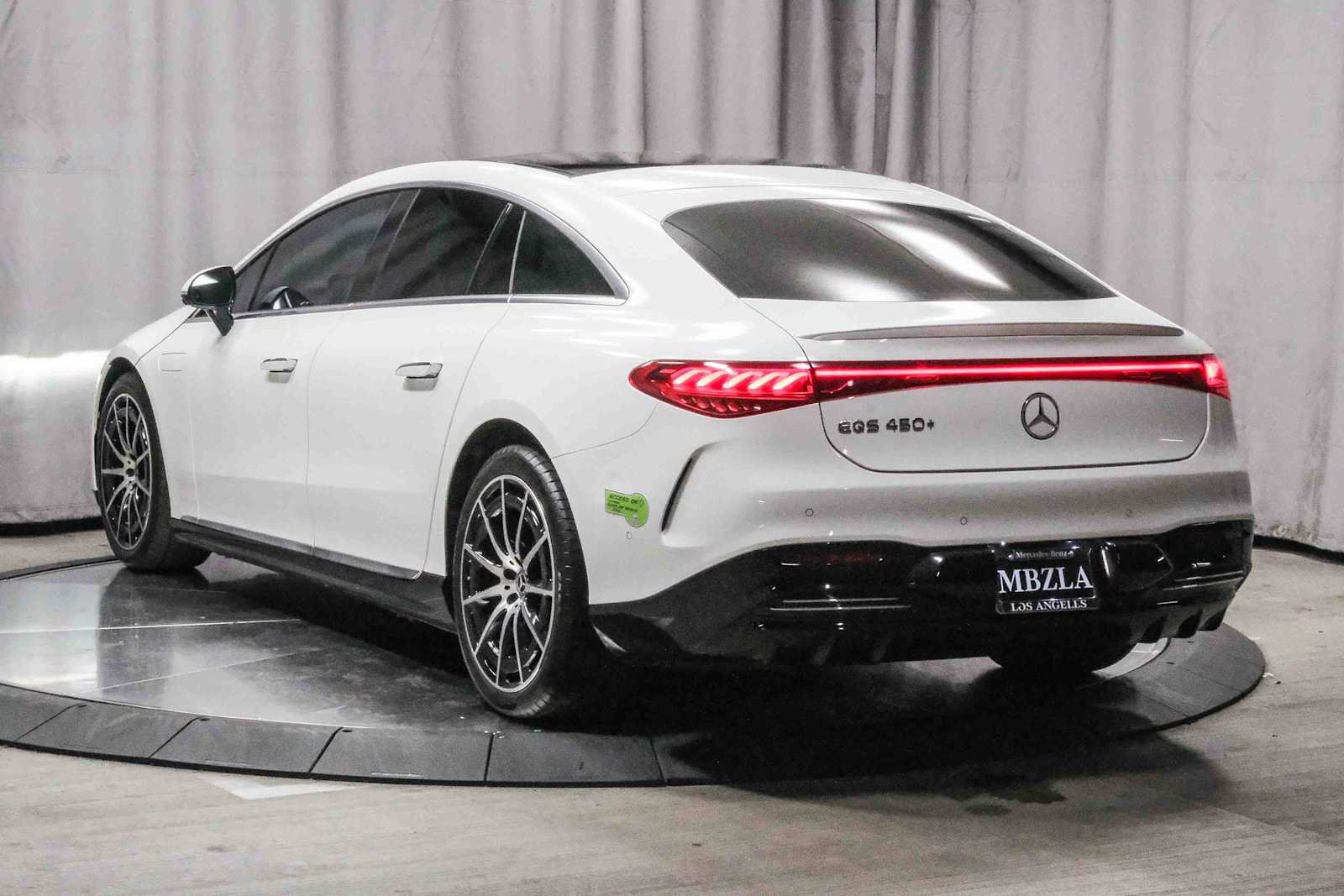 Certified 2022 Mercedes-Benz EQS Base with VIN W1KCG2DB2NA016725 for sale in Los Angeles, CA
