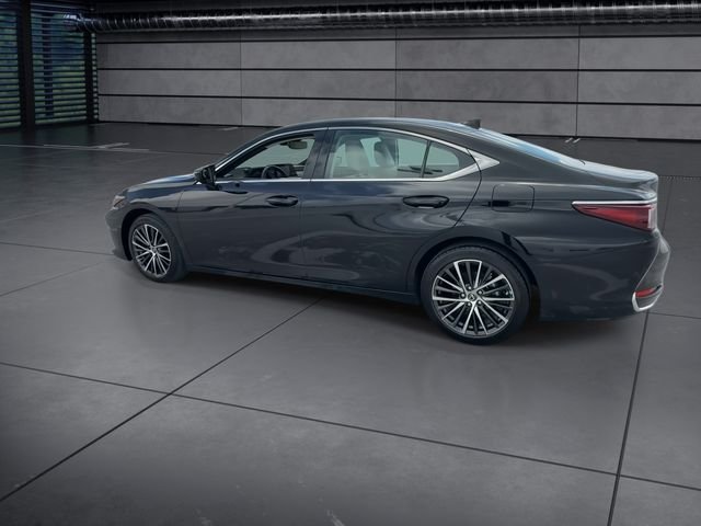 Certified Used 2024 OBSIDIAN Lexus 250 image 6