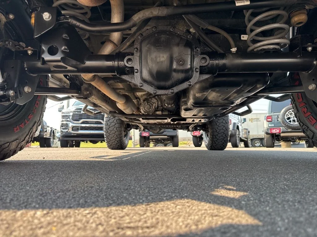 Used 2018 Gray Jeep Unlimited Sahara image 18