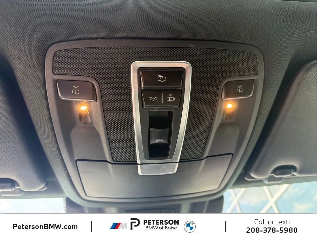 Used 2019 Gray Mercedes-Benz GLE 400 image 33