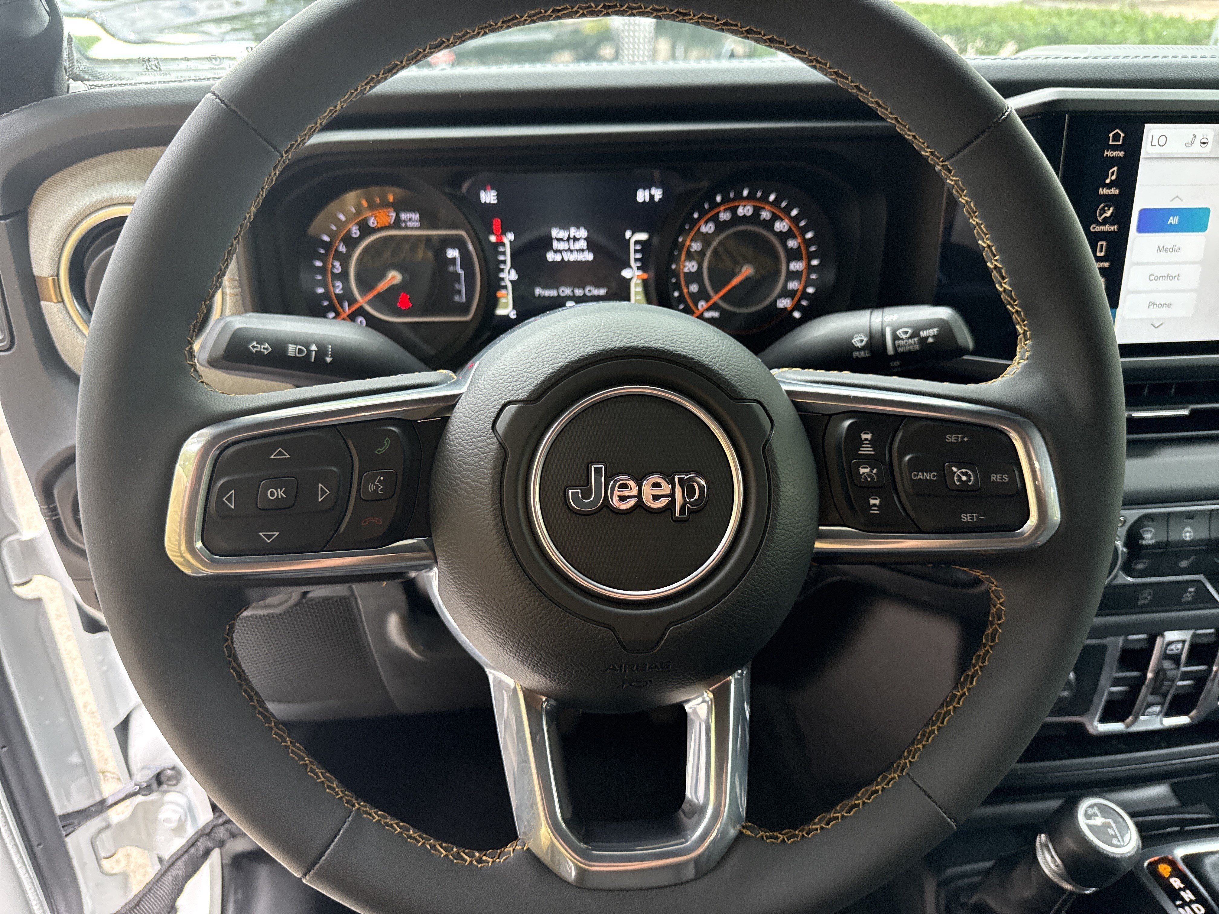 Used 2024 Bright White Clearcoat Jeep Sahara image 25