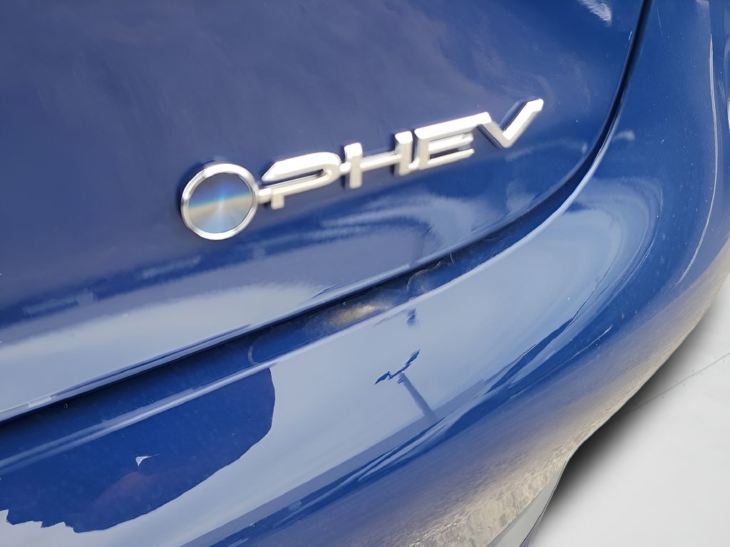 2026 Toyota Prius Plug-in Hybrid XSE - Photo 7