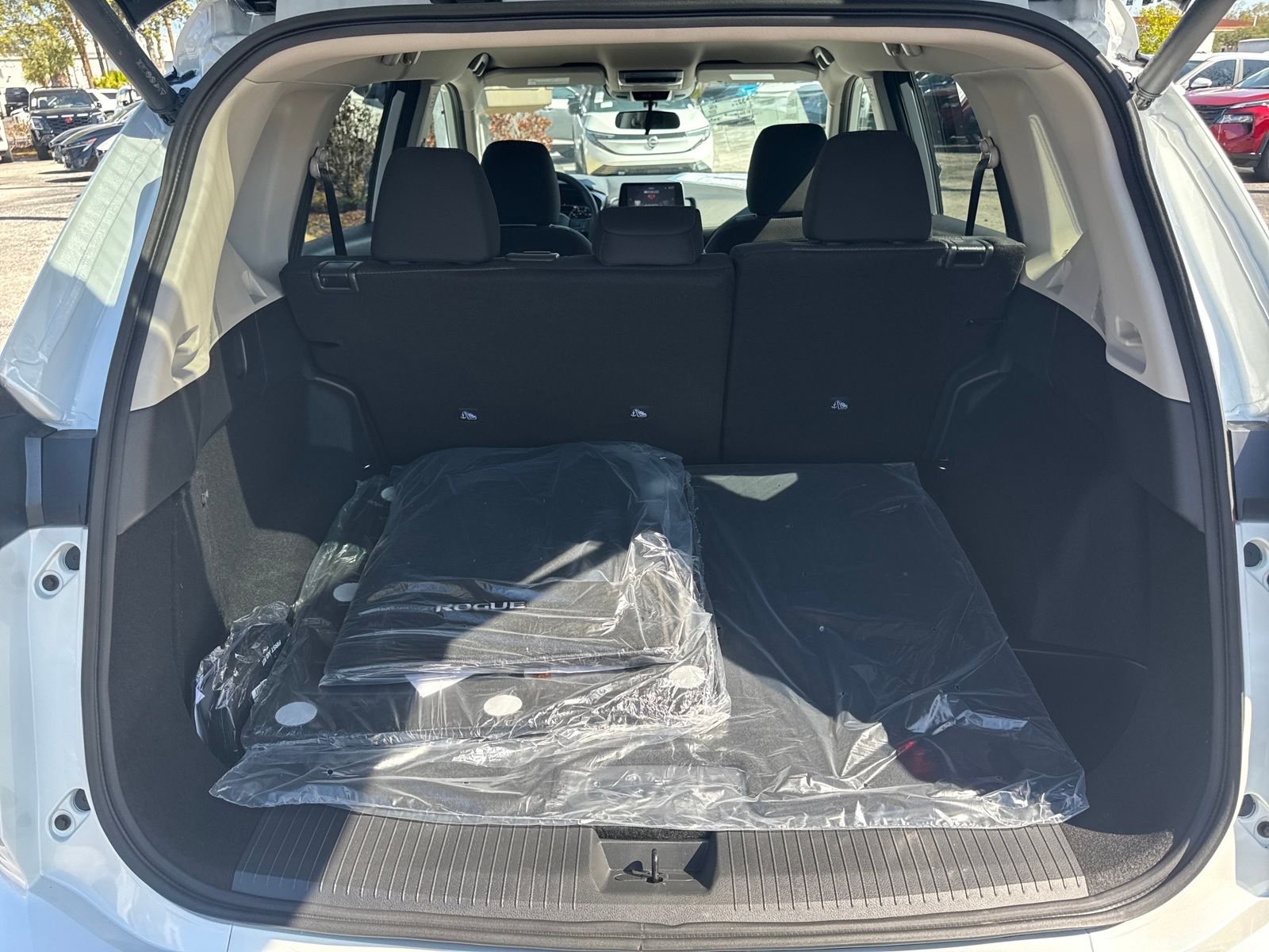 New 2026 Nissan Rogue SV 4D Sport Utility