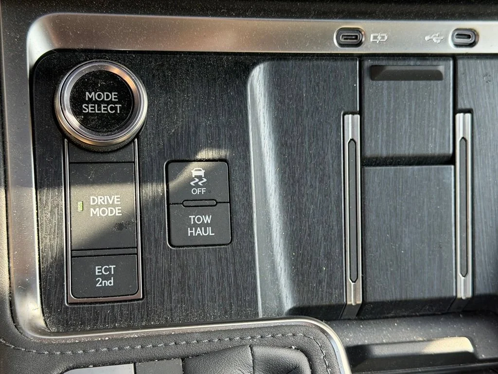 Used 2025 Gray Lexus Luxury image 25