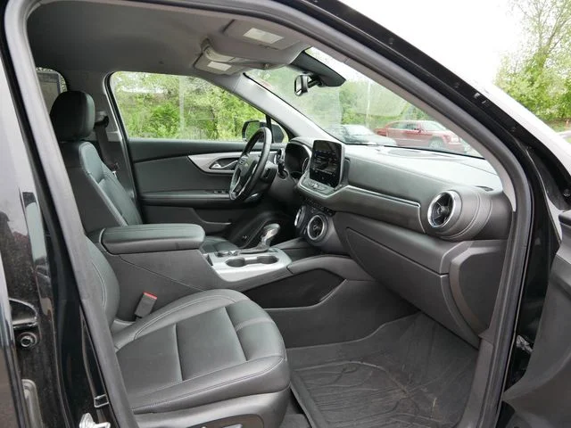 Used 2023 Black Chevrolet LT image 8
