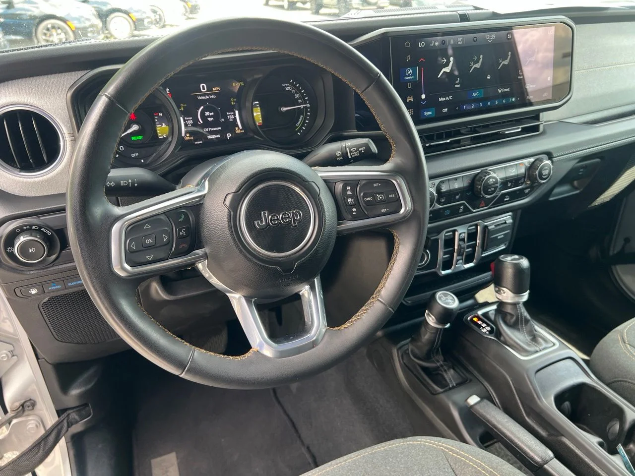 Used 2024 Silver Jeep Sahara 4xe image 15