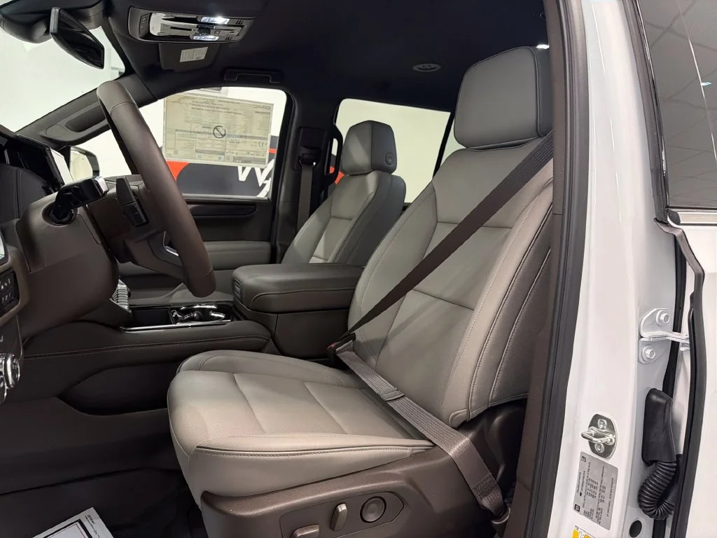 New 2026 Summit White GMC Elevation image 20