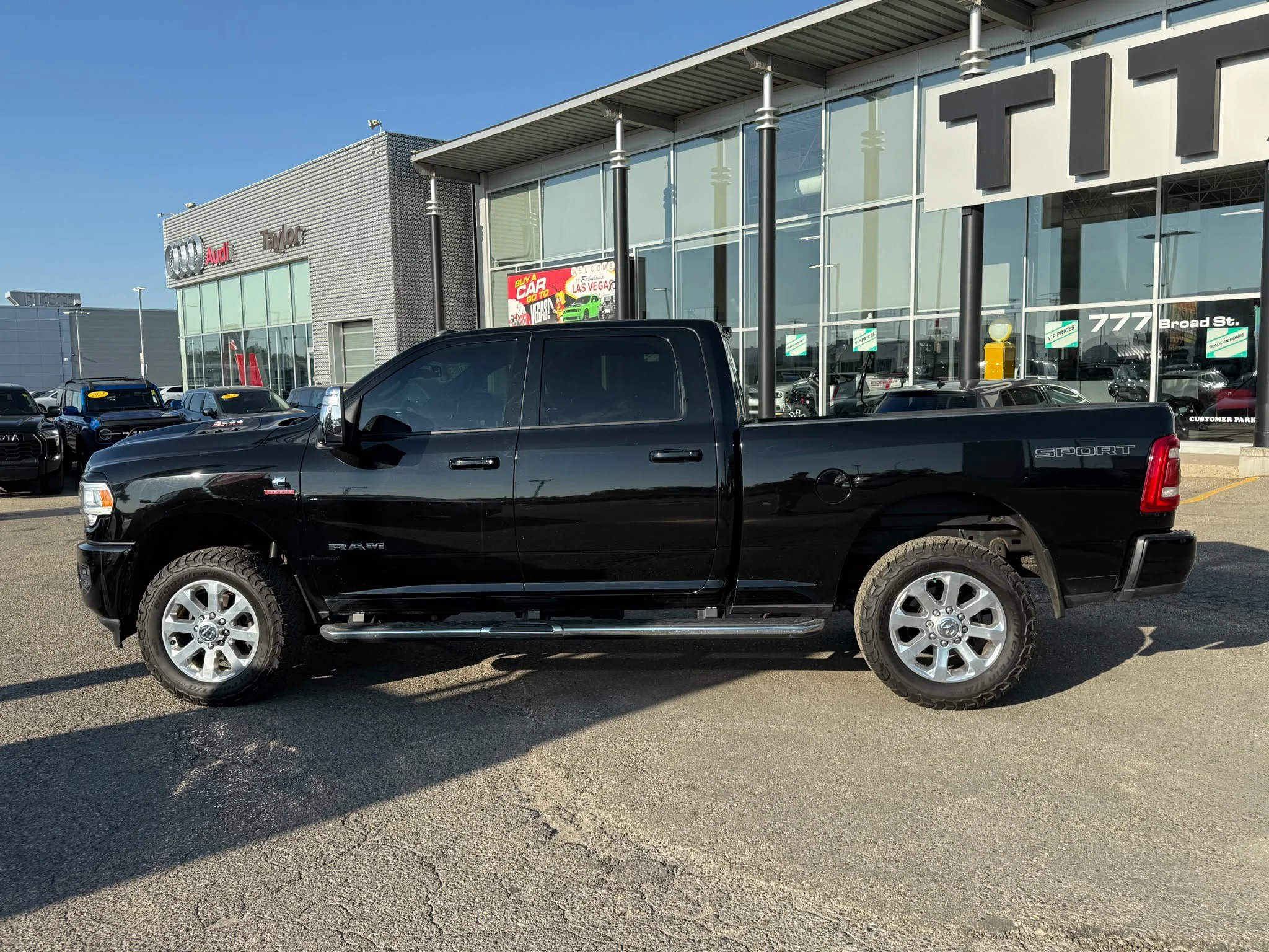 Certified Used 2023 Diamond Black Crystal Pearlcoat Ram Laramie 4x4*6.7L Cummins Diesel | Cooled Leather | Sunroof | Htd Wheel | Tow Pkg | 6ft Box | Navi image 11