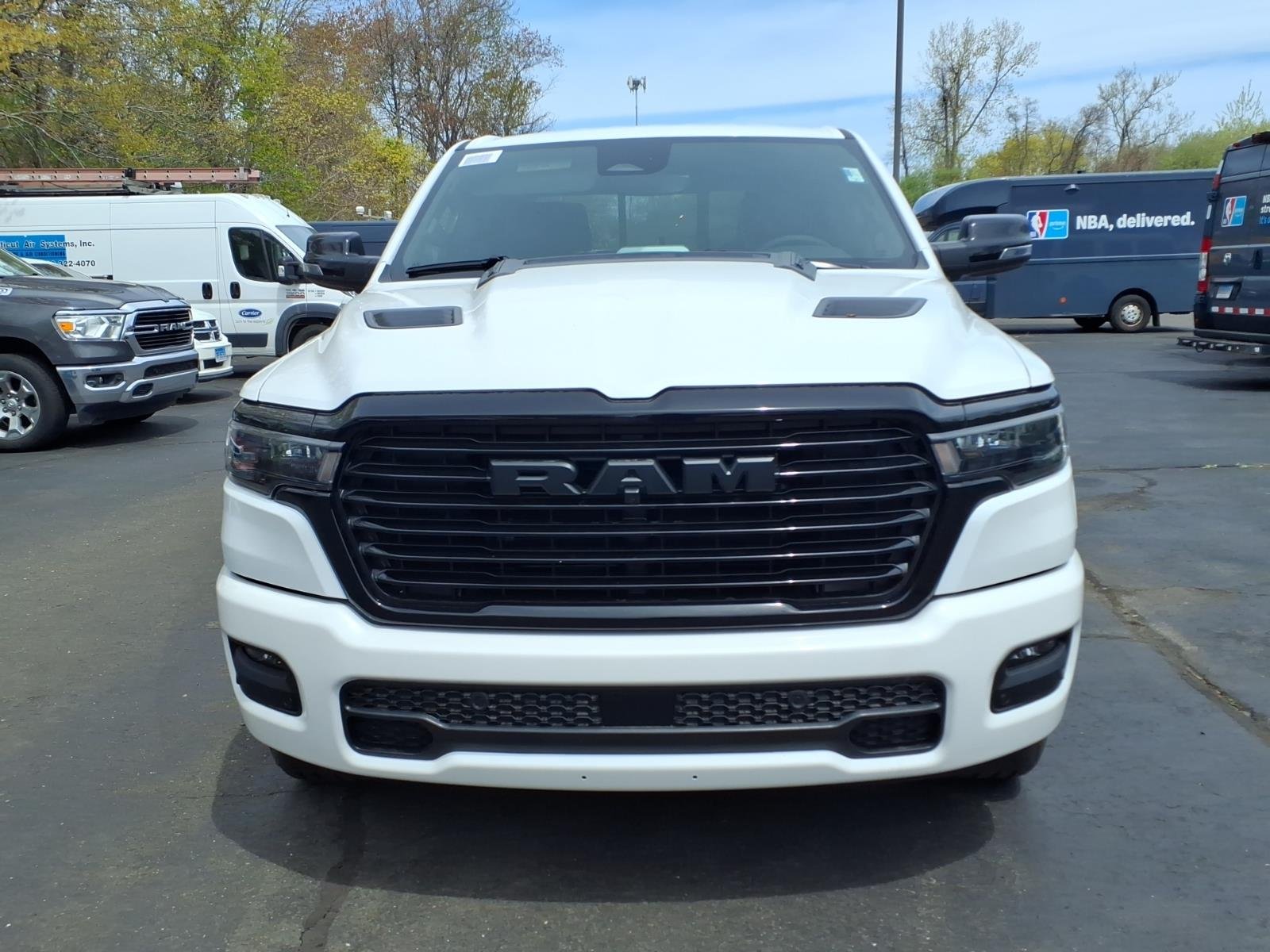New 2026 Ivory White Tri-Coat Pearl-Coat Exterior Paint RAM Laramie image 2