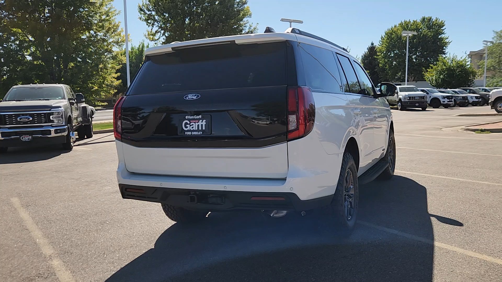 New 2027 Star White Metallic Tri-Coat Ford Tremor image 16