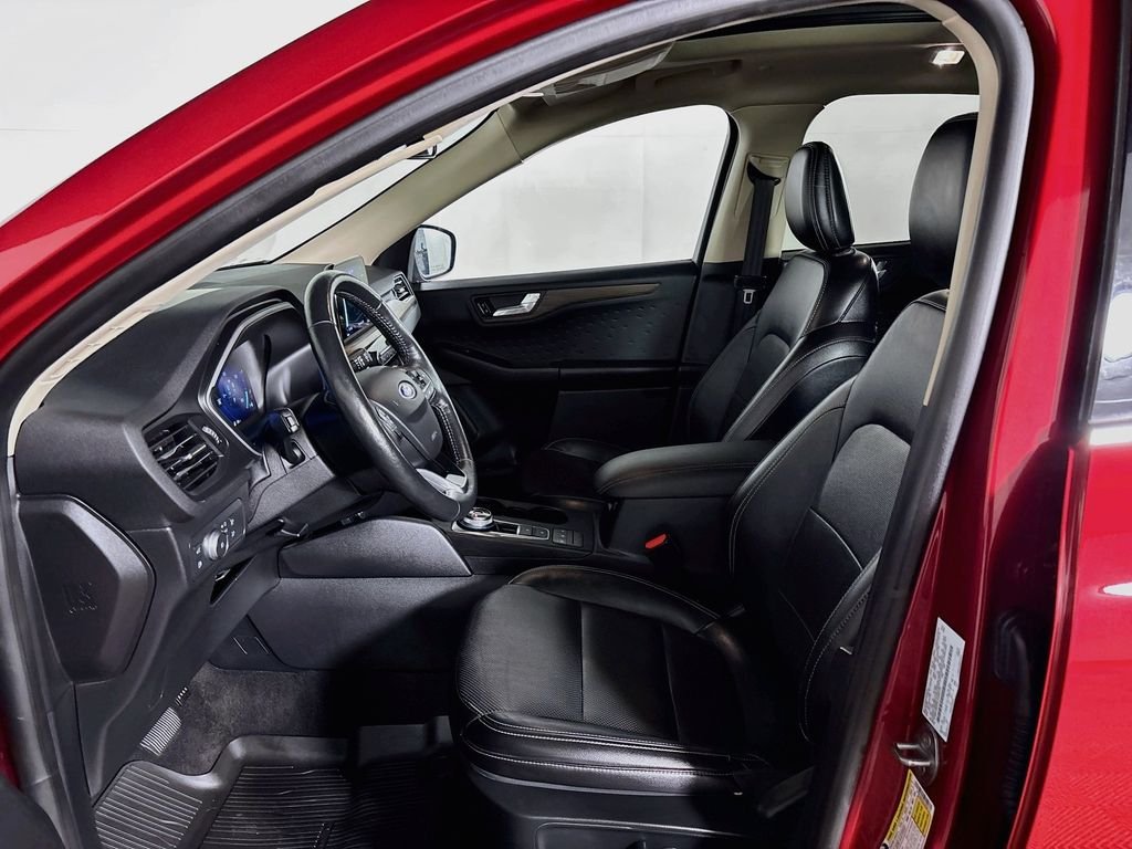 Used 2020 Red Ford Titanium image 11