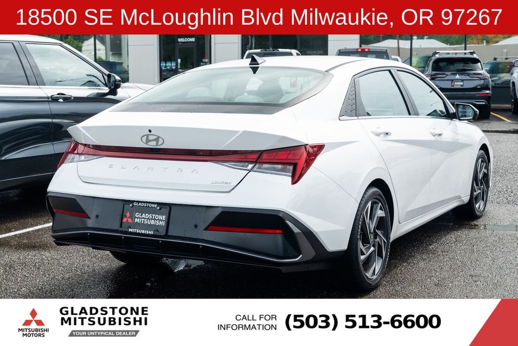 Used 2024 White Hyundai Limited image 7