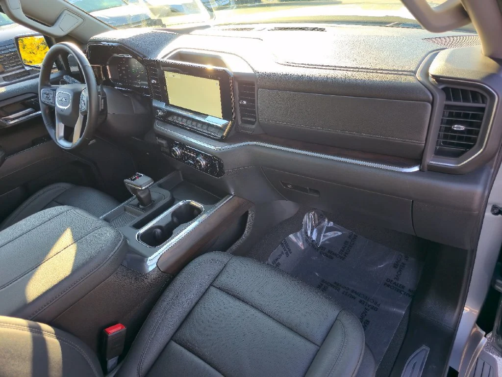 2026 GMC Sierra 1500 SLT - Photo 31