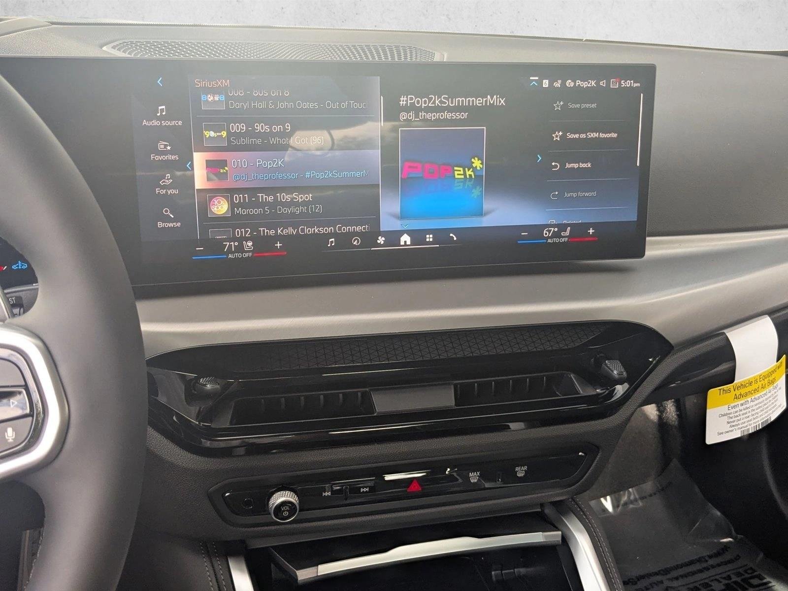 2025 BMW 2 Series 230i - Photo 12