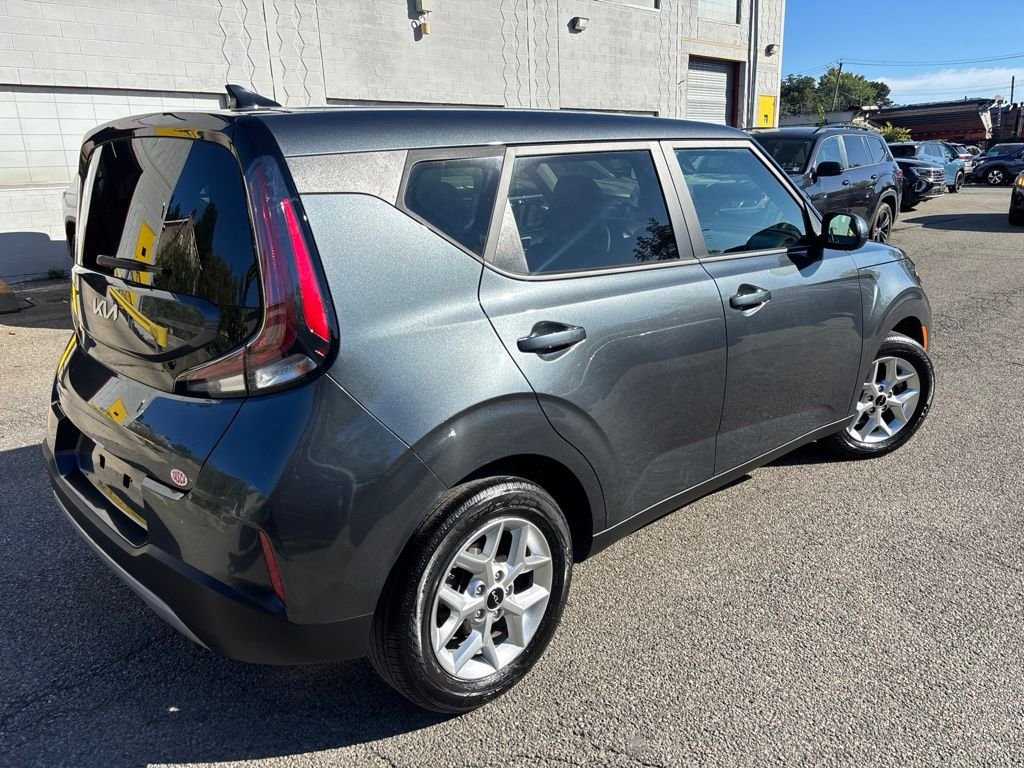 Used 2024 Gray Kia LX image 6