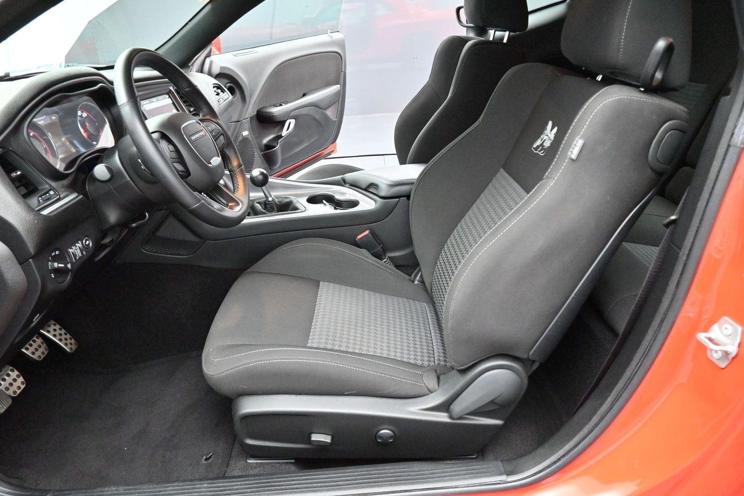 Used 2022 Go Mango Dodge R/T Scat Pack image 12