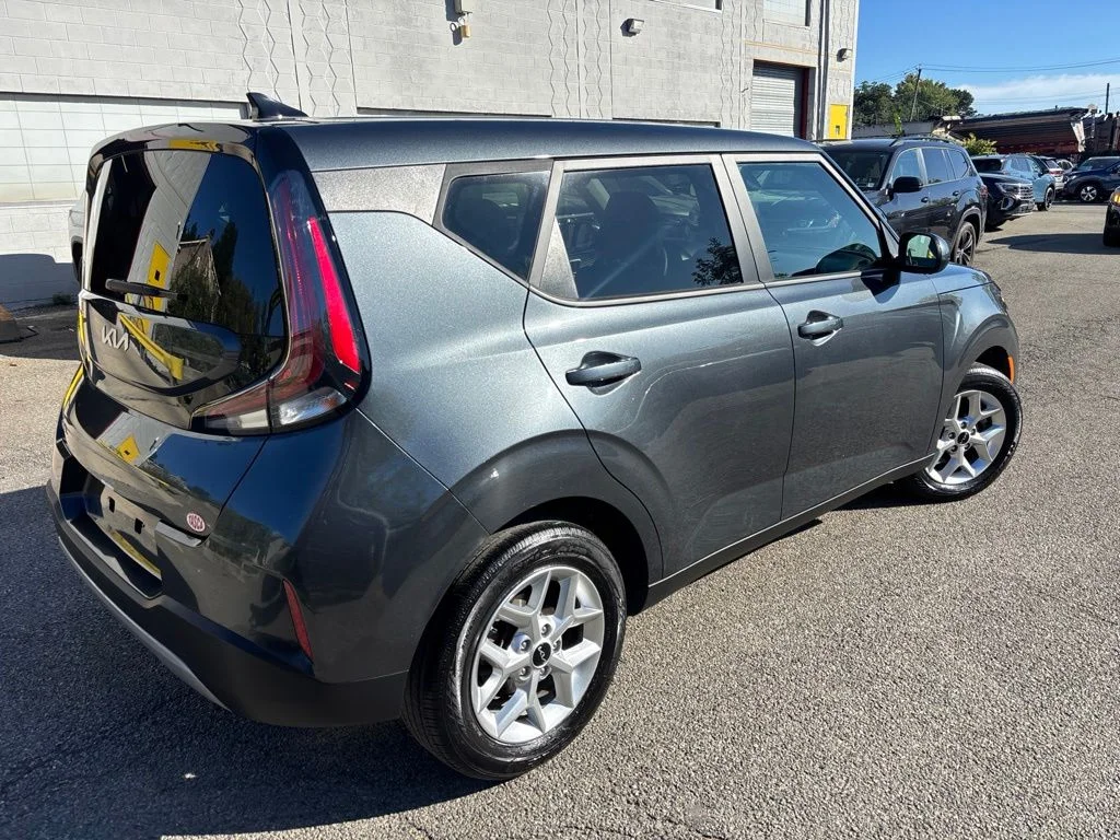 Used 2024 Gray Kia LX image 6