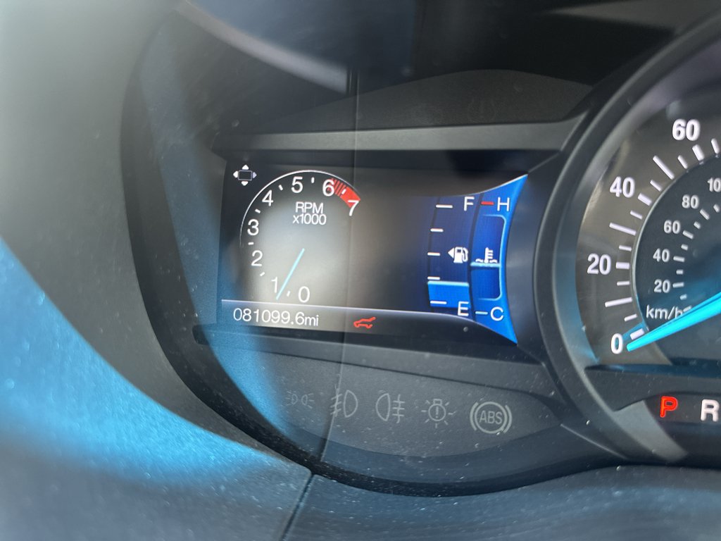 Used 2017 Magnetic Metallic Ford SEL image 19