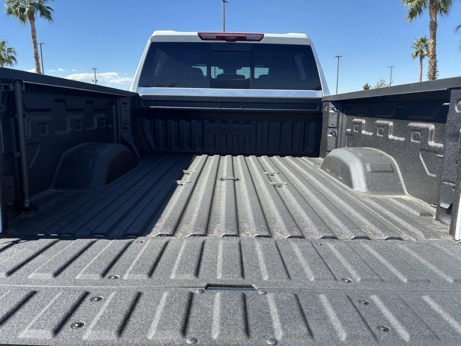 2026 GMC Sierra 2500HD AT4X - Photo 14