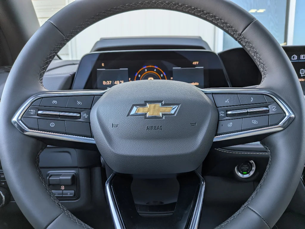 New 2026 Polar White Tricoat Chevrolet Premier image 14