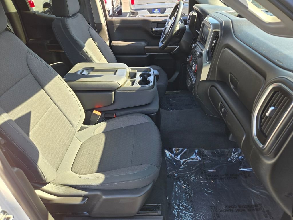 2020 Chevrolet Silverado 1500 RST - Photo 15