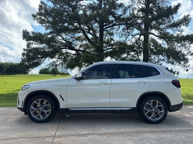 Used 2023 White BMW xDrive30i image 32