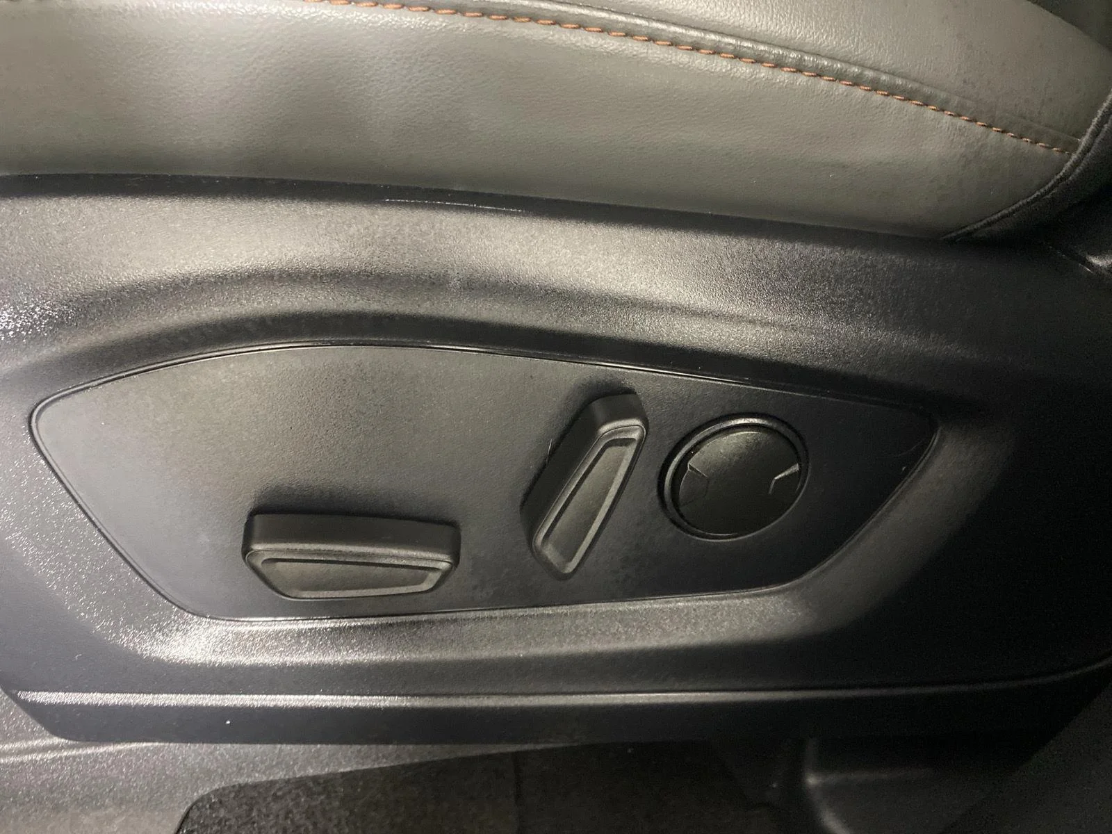 Used 2026 Agate Black Ford Active image 11
