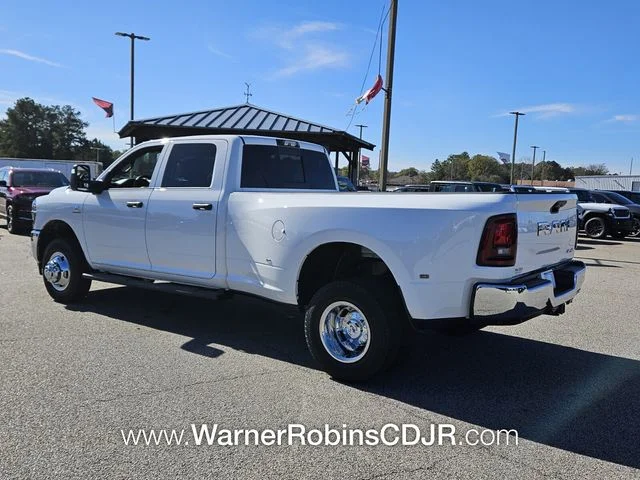 New 2026 Bright White Clear-Coat Exterior Paint RAM Tradesman image 9