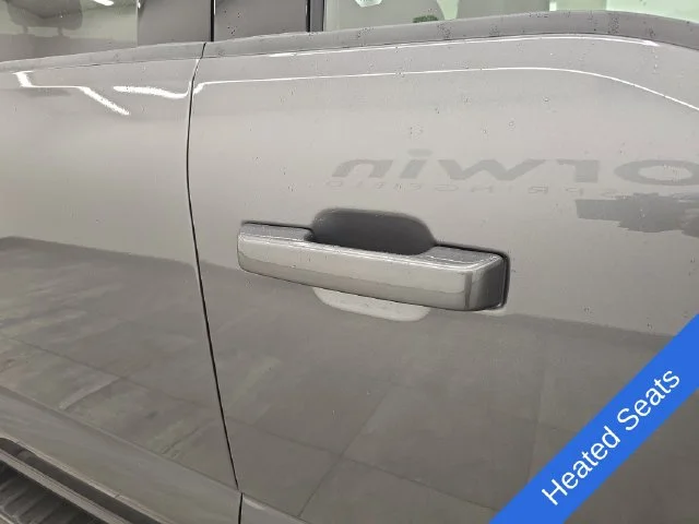 New 2026 Carbonized Gray Metallic Ford XLT image 8