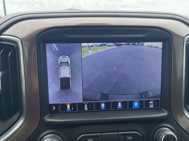 Used 2023 Black Chevrolet High Country image 17