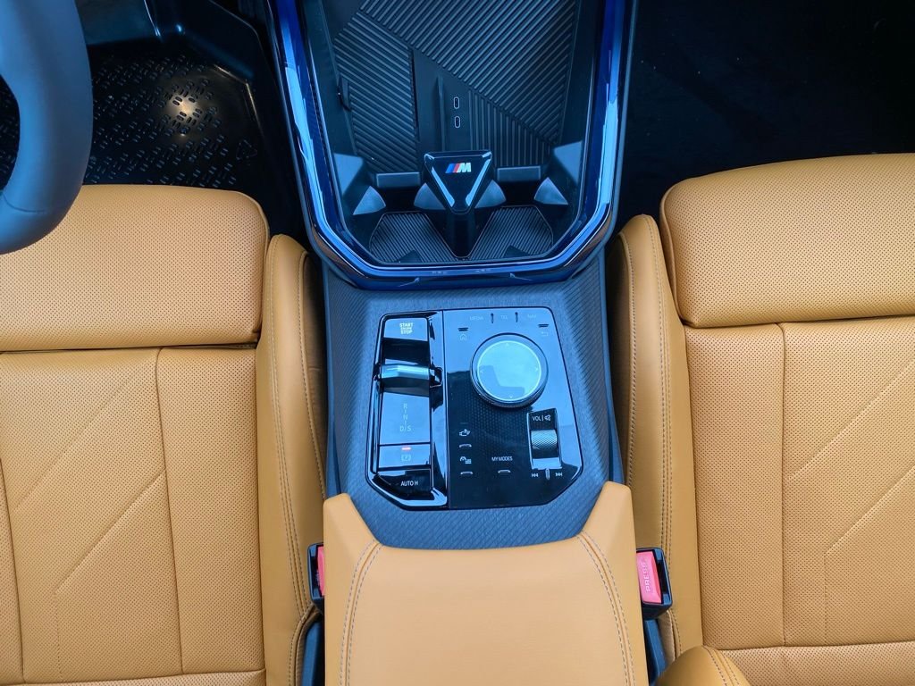 New 2026 Alpine White BMW 30 xDrive image 10