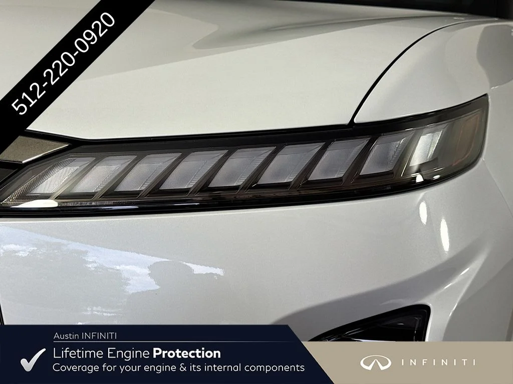 New 2027 2T RADIANT WHIT INFINITI SPORT image 41