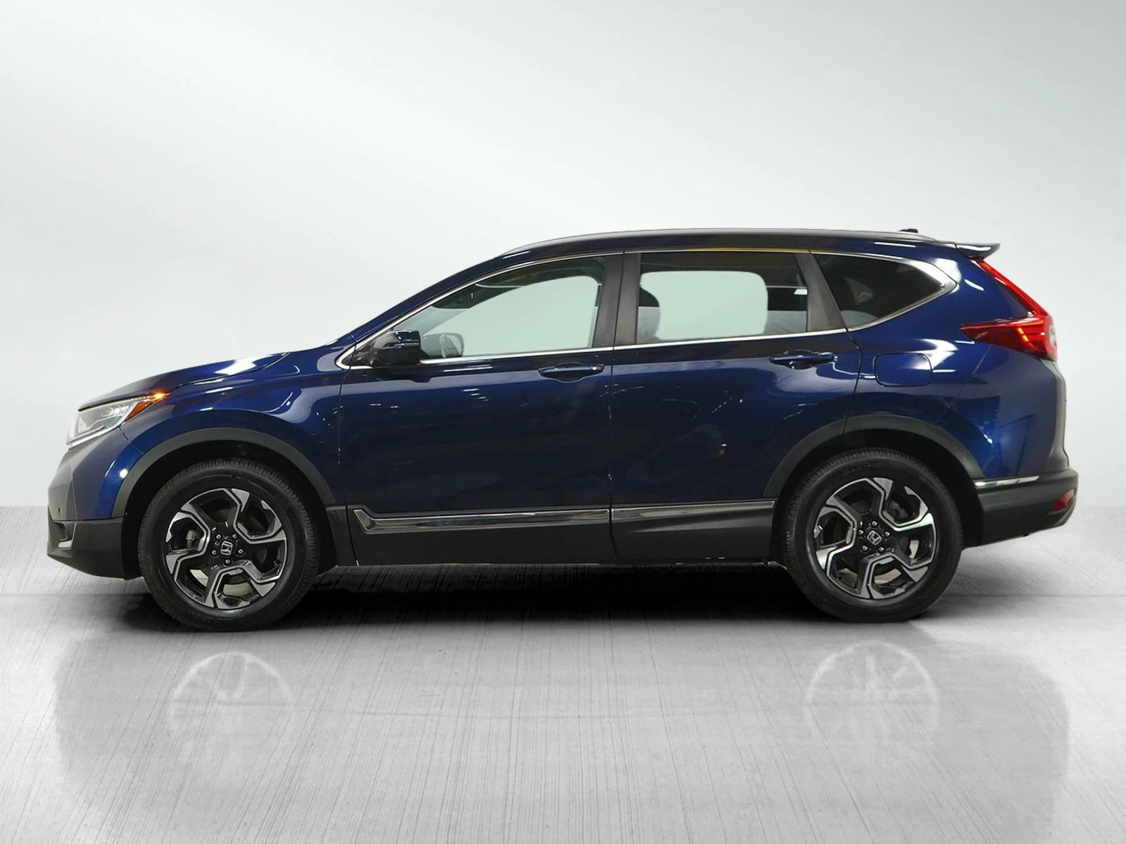 Used 2017 Honda CR-V Touring with VIN 5J6RW2H97HL046014 for sale in Burnsville, Minnesota