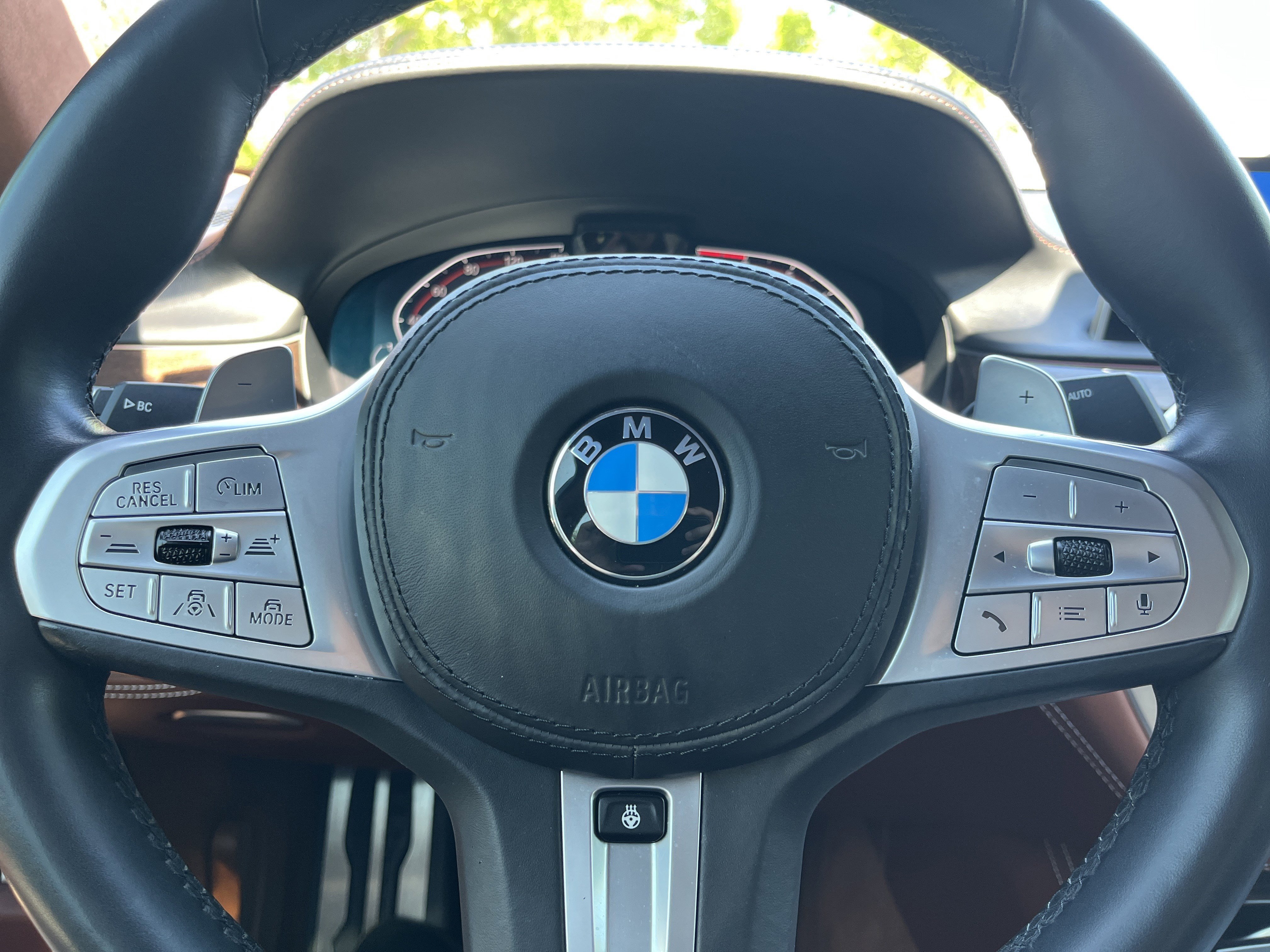 Used 2021 Mineral White Metallic BMW 750i xDrive image 12