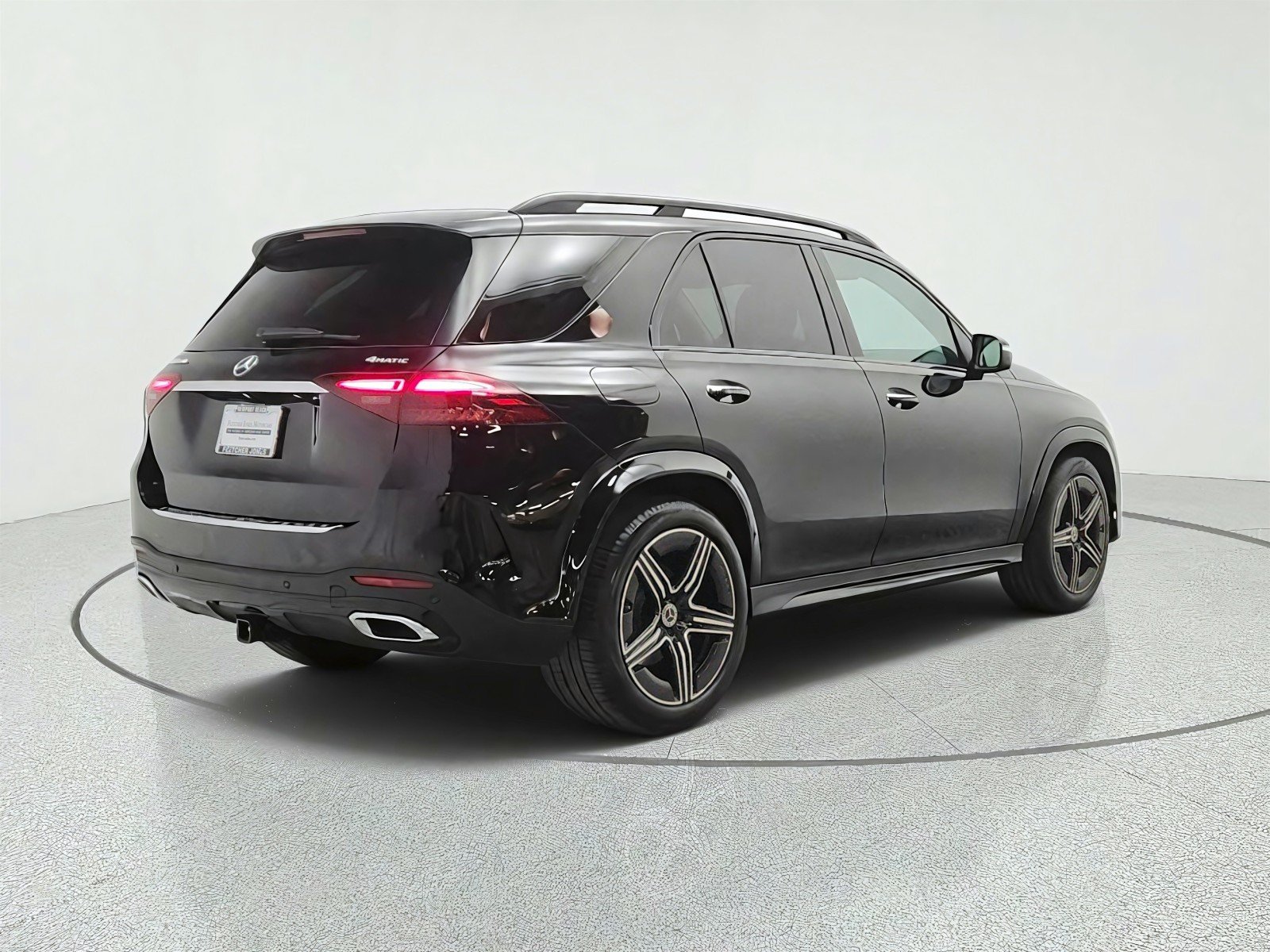 Certified Used 2024 Black Mercedes-Benz GLE 450 4MATIC® SUV image 5