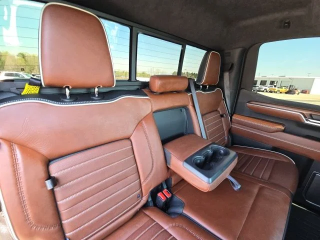 2025 GMC Sierra 1500 Denali Ultimate - Photo 14