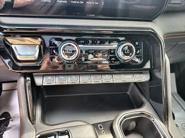 Used 2025 Onyx Black GMC AT4 image 38