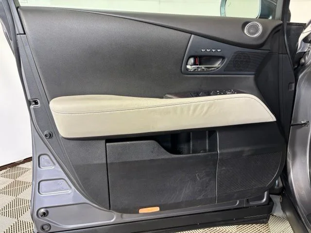 Used 2015 Gray Lexus 350 image 10