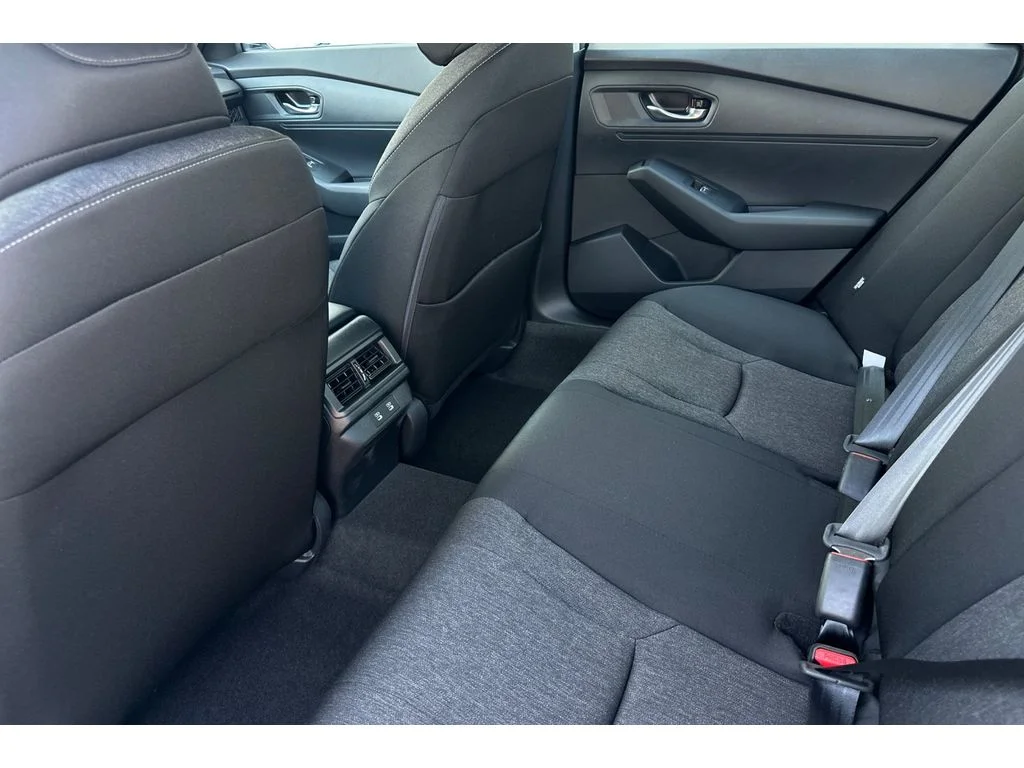 New 2026 Platinum White Pearl Honda LX image 13