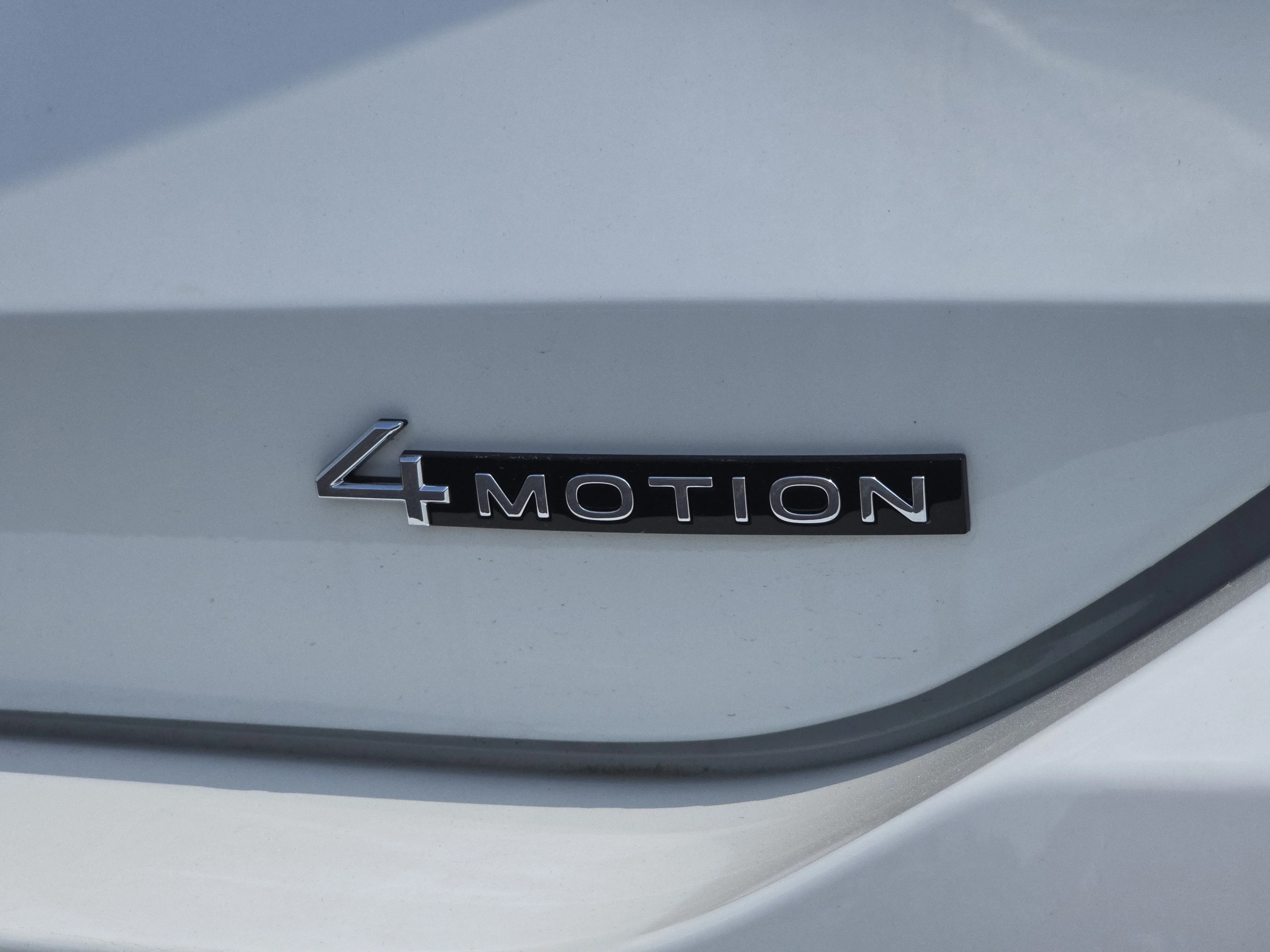 New 2026 Pure White Volkswagen S image 13