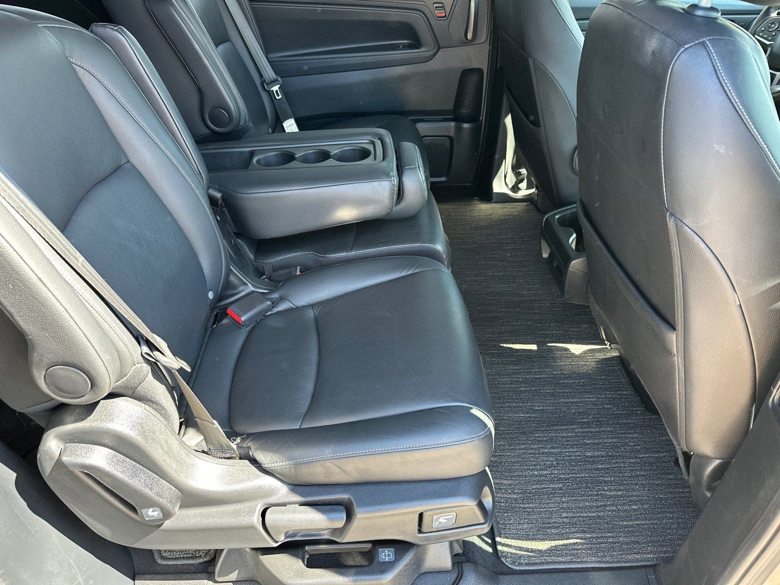 Used 2023 Gray Honda EX-L image 14