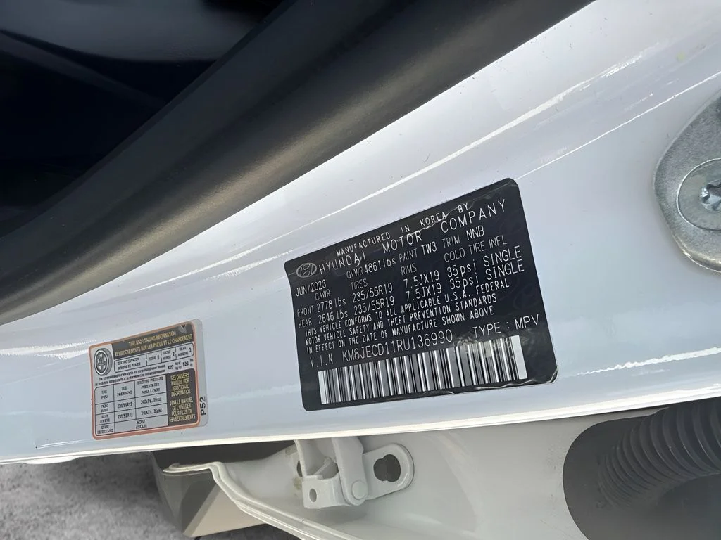 Used 2024 White Hyundai Limited image 29