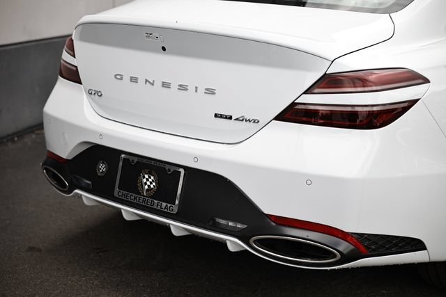 Used 2025 Alta White Genesis 3.3T Sport Advanced image 9