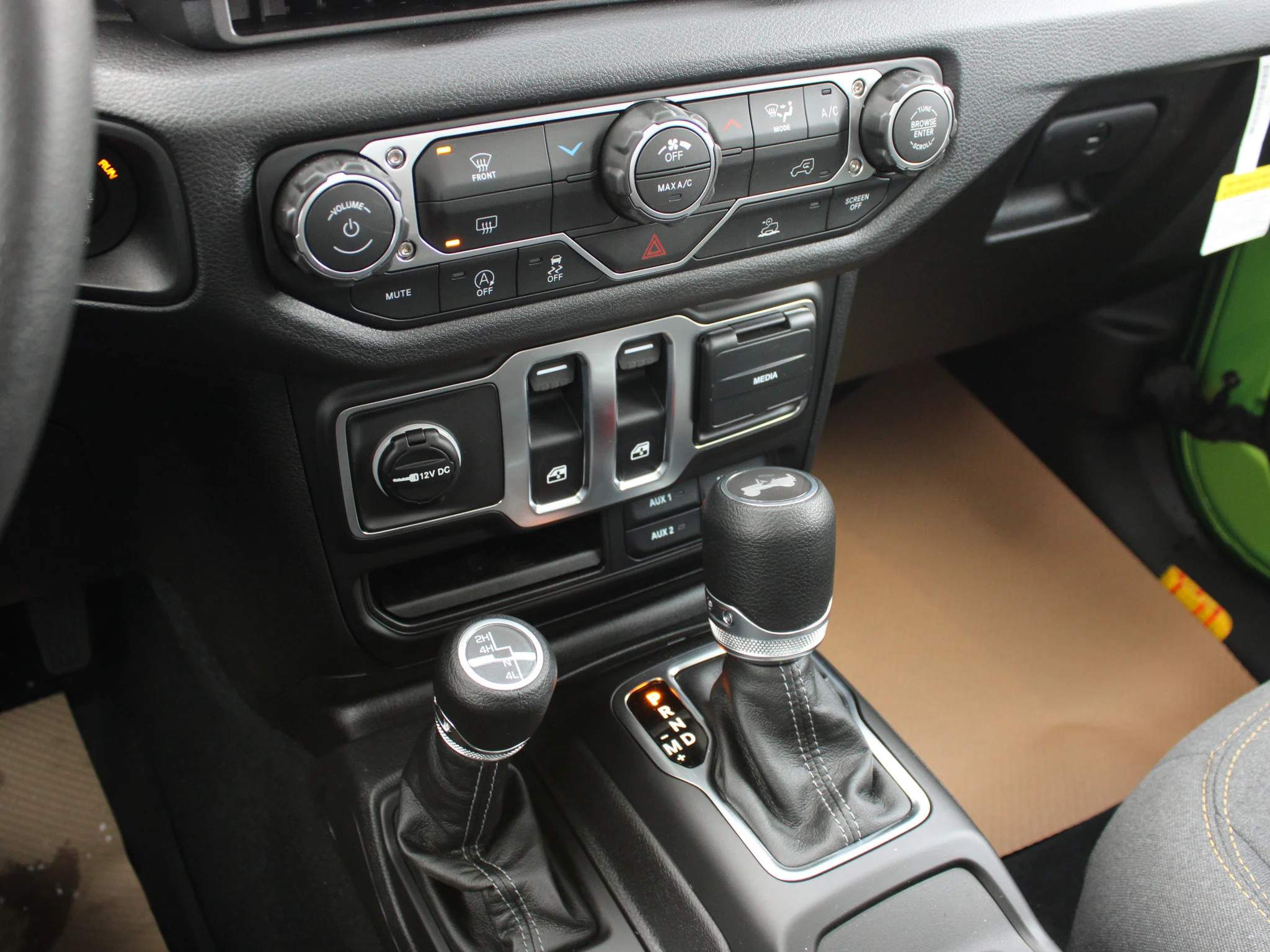 Certified Used 2026 mojito Jeep Sport * No Accidents | Backup Camera | Trailer Tow | Apple CarPlay | Trail Ready image 24