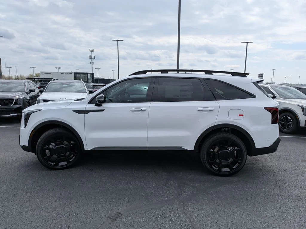 New 2026 White Pearl Kia X-Line SX image 4