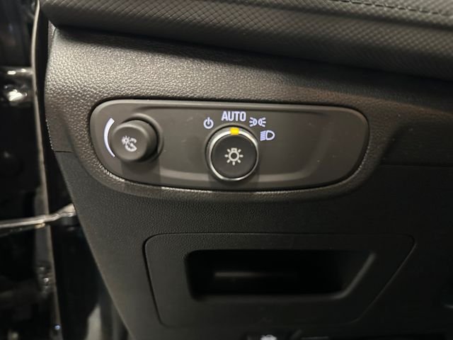 Used 2025 Black Chevrolet LT image 20