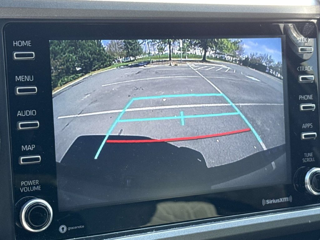 Used 2022  Toyota SR image 32