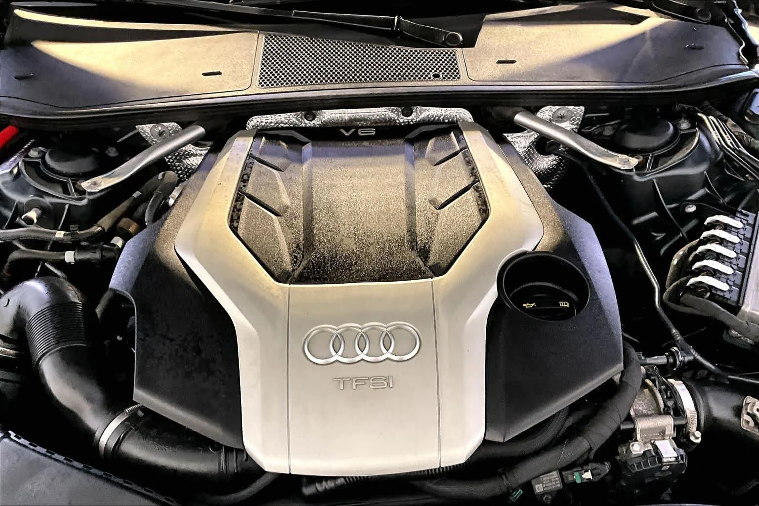 Used 2019 Triton Blue Audi Premium image 31
