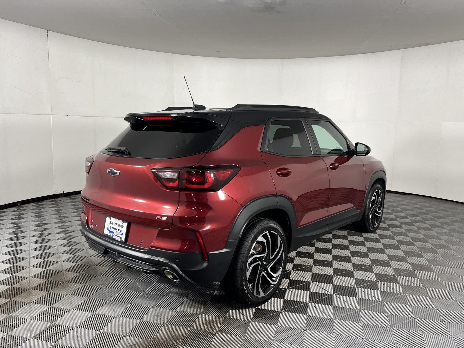 Used 2024 Crimson Metallic Chevrolet RS image 23