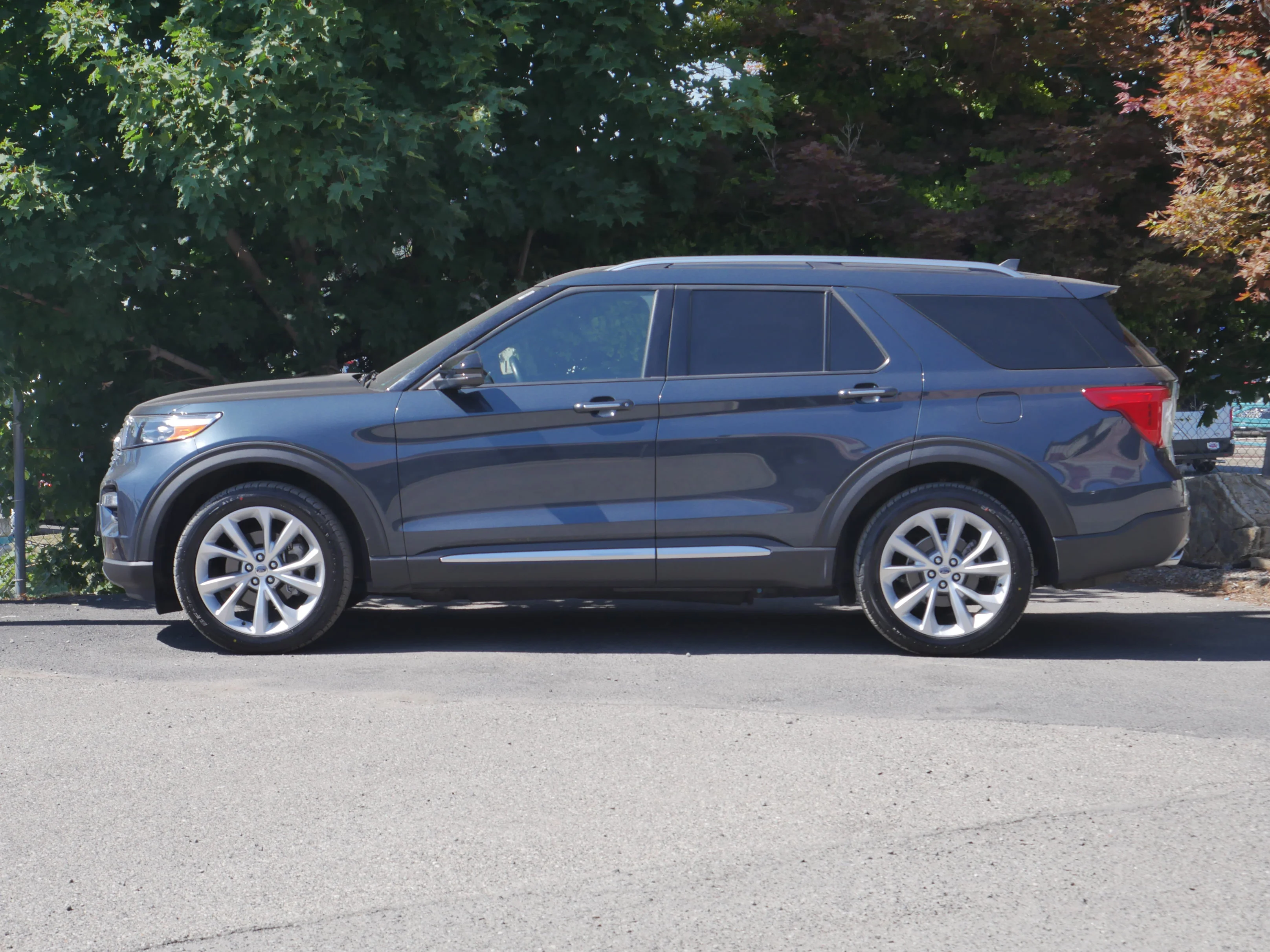 Certified Used 2024 Stone Blue Metallic Ford Platinum image 15